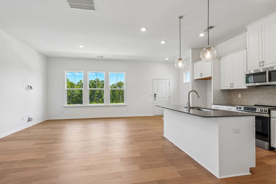 Spacious, unfurnished interior of a new home in Terraces at the Exchange, Indian Land (Image 14).