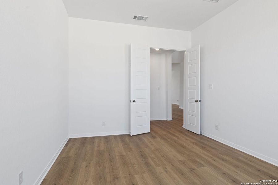 Spacious, unfurnished interior of a new home in Ladera, San Antonio (Image 29). Spacious, unfurnished interior of a new home in Ladera, San Antonio (Image 29).