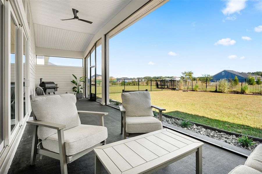 Exterior details and patio area of a home in Oakmont, Gainesville (Image 31).