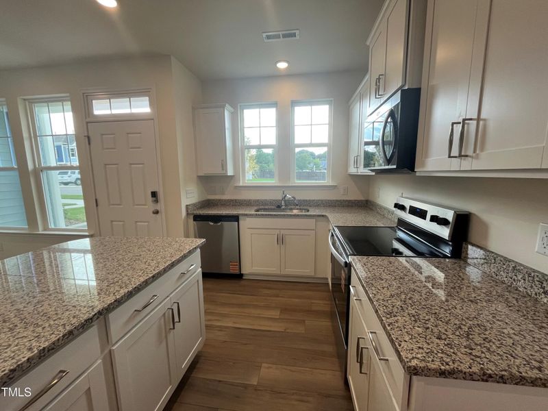 Kitchen w/lots of Windows