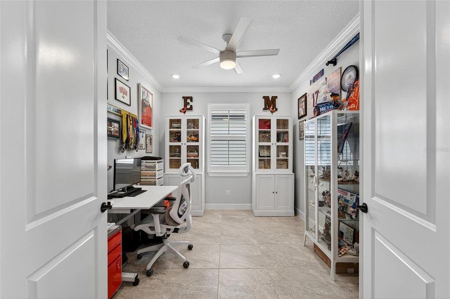 Furnished interior view inside a new home in , Land O' Lakes (Image 49).