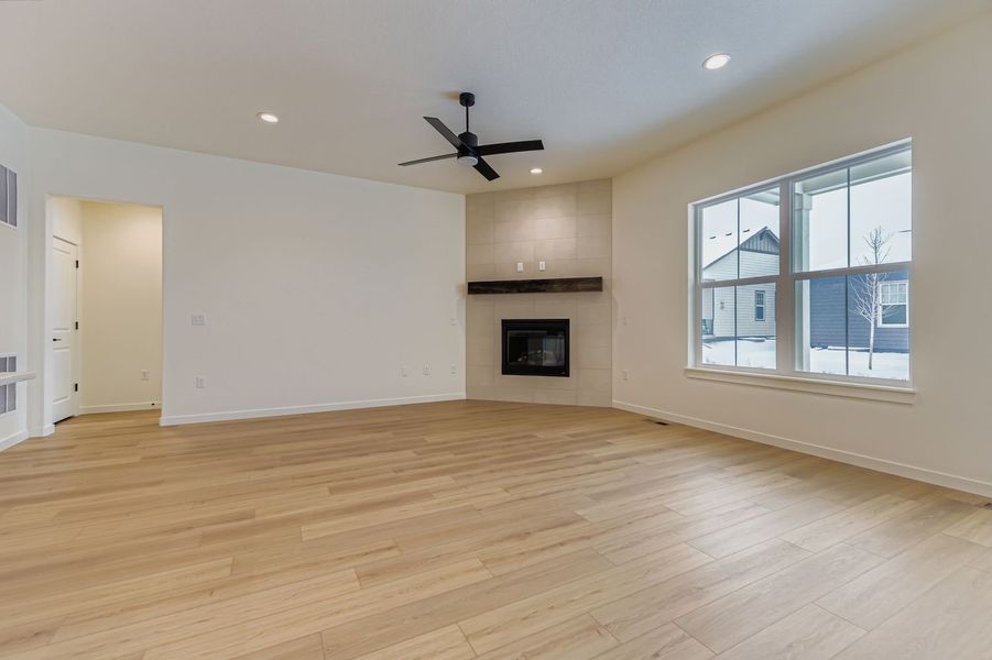 8942 S. Riviera - Living Area