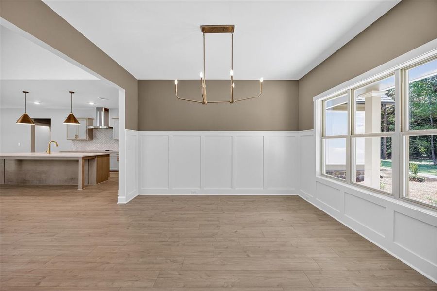 Spacious, unfurnished interior of a new home in White Oaks, The Rock (Image 25).