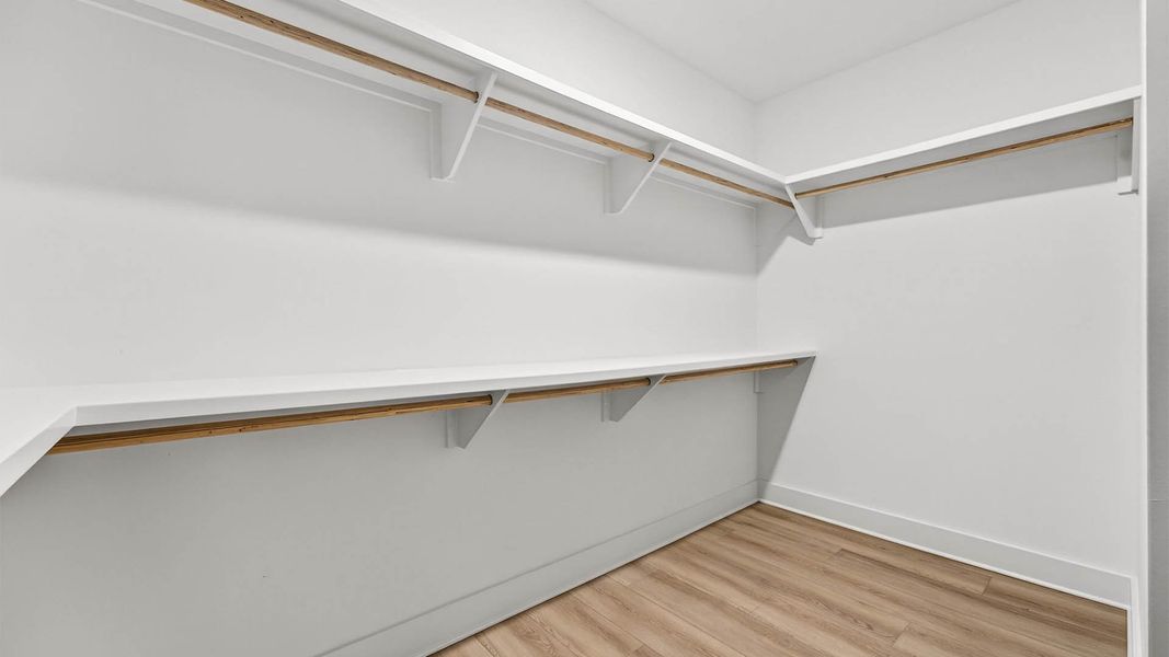 Spacious, unfurnished interior of a new home in WindMark Beach, Port Saint Joe (Image 26).