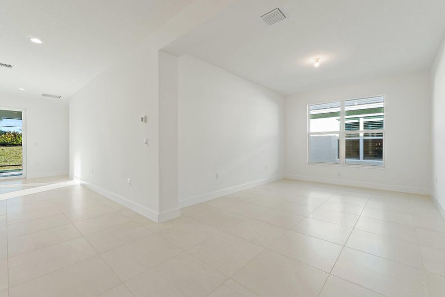 022-14425SEWaterfallLn-PortSaintLucie-SM