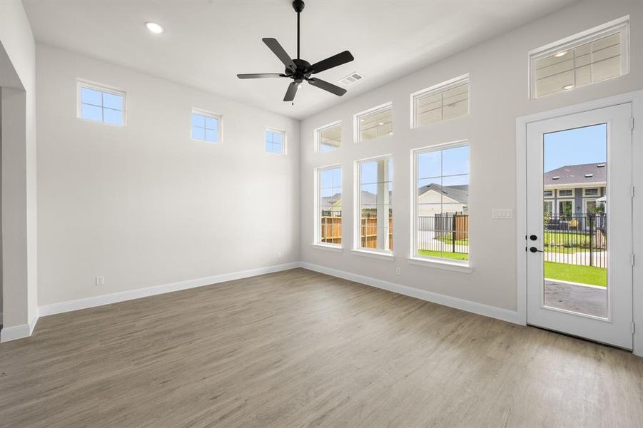 1124 Abigail- Living-1