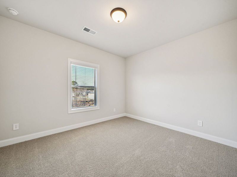 Spacious, unfurnished interior of a new home in Vines at Mill Creek - Legacy Series, Braselton (Image 20).