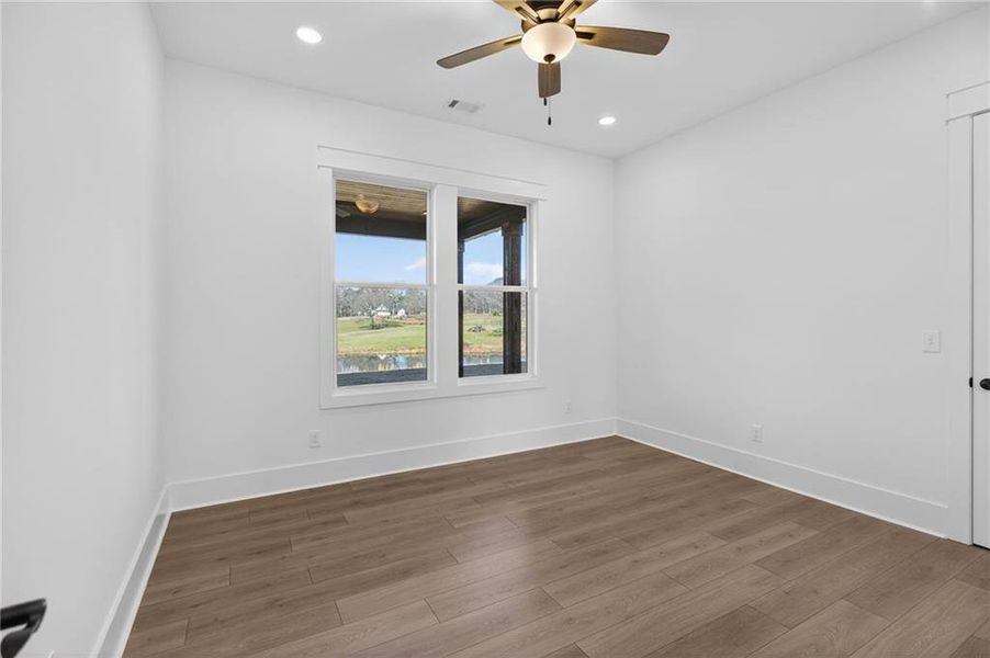 Spacious, unfurnished interior of a new home in , Dallas (Image 33).
