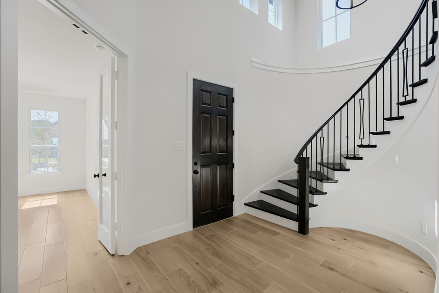 3312 Santolina - Entry