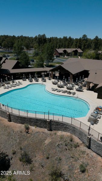 golfclubhousepool.00_01_54_58.Still002 golfclubhousepool.00_01_54_58.Still002