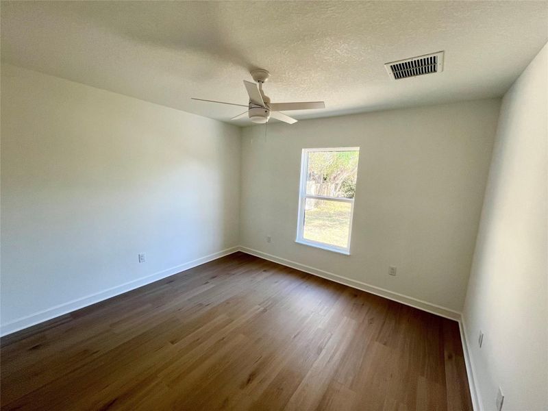 Guest bedroom