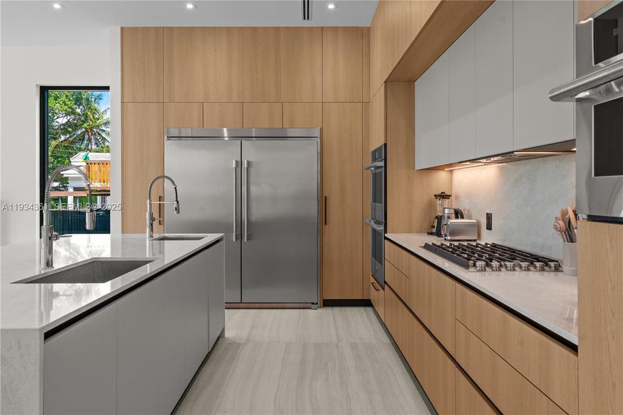 Furnished interior view inside a new home in , Miami (Image 42).