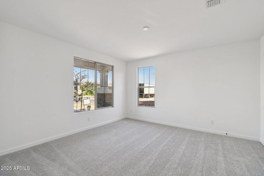 48-web-or-mls-E Saddle Way-S0111-042