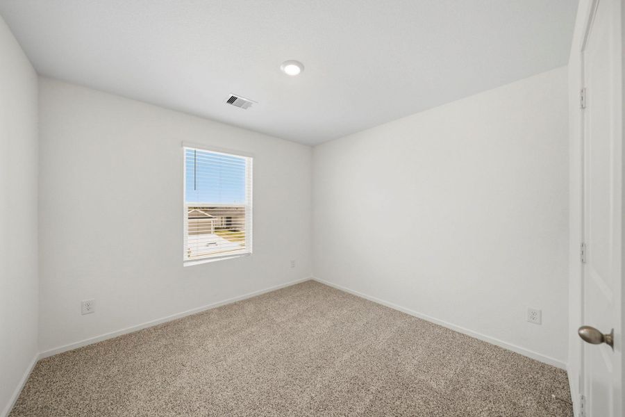Spacious, unfurnished interior of a new home in , China (Image 32).