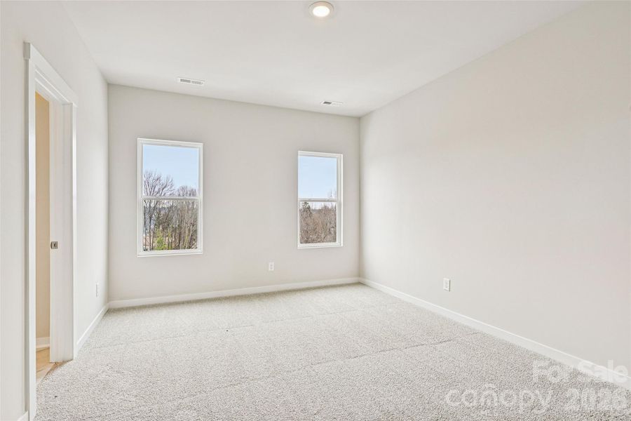 Spacious, unfurnished interior of a new home in , Huntersville (Image 11).