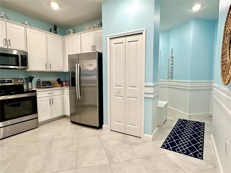 Furnished interior view inside a new home in , Englewood (Image 24).