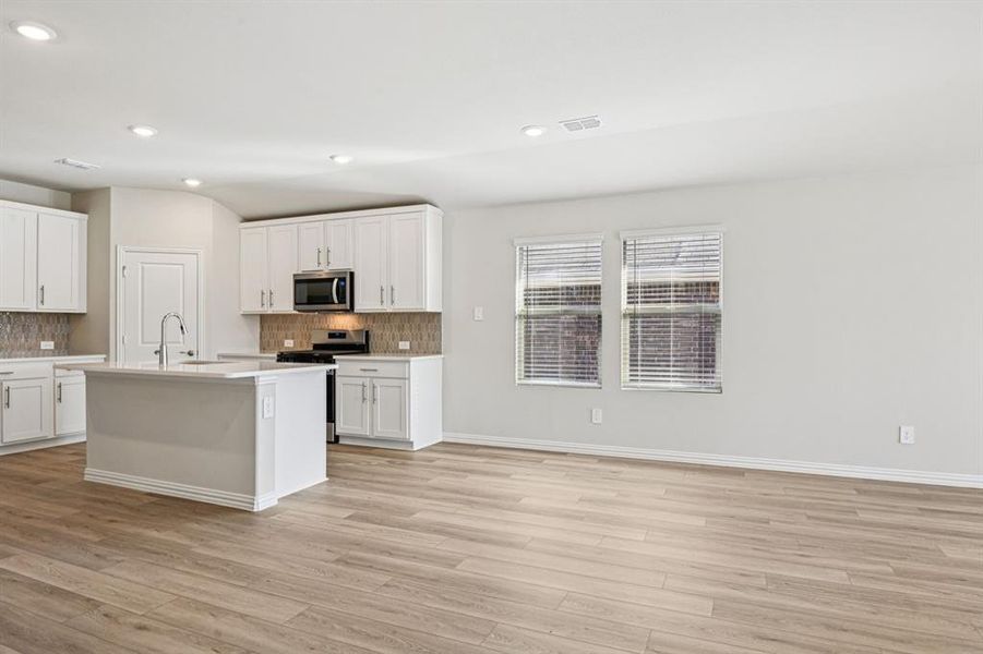 Photo is not of the actual home, but is an inspirational photo of builder’s model home and may depict options, furnishings, and/or decorator features that are not included.