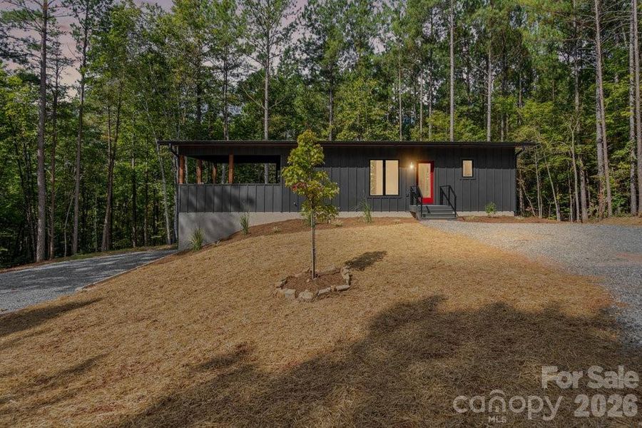 Image 46 of a home in .