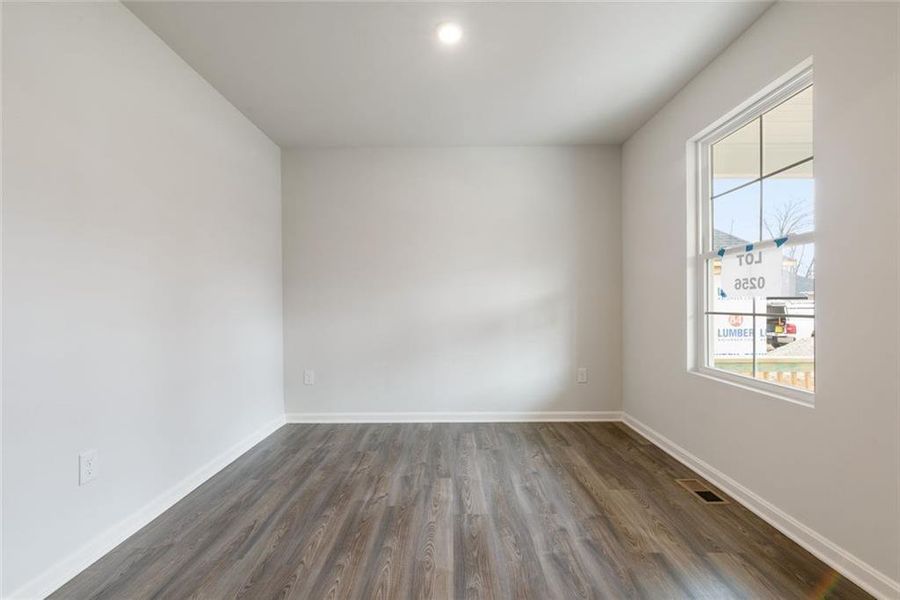Spacious, unfurnished interior of a new home in Liberty Pointe, Villa Rica (Image 11). Spacious, unfurnished interior of a new home in Liberty Pointe, Villa Rica (Image 11).