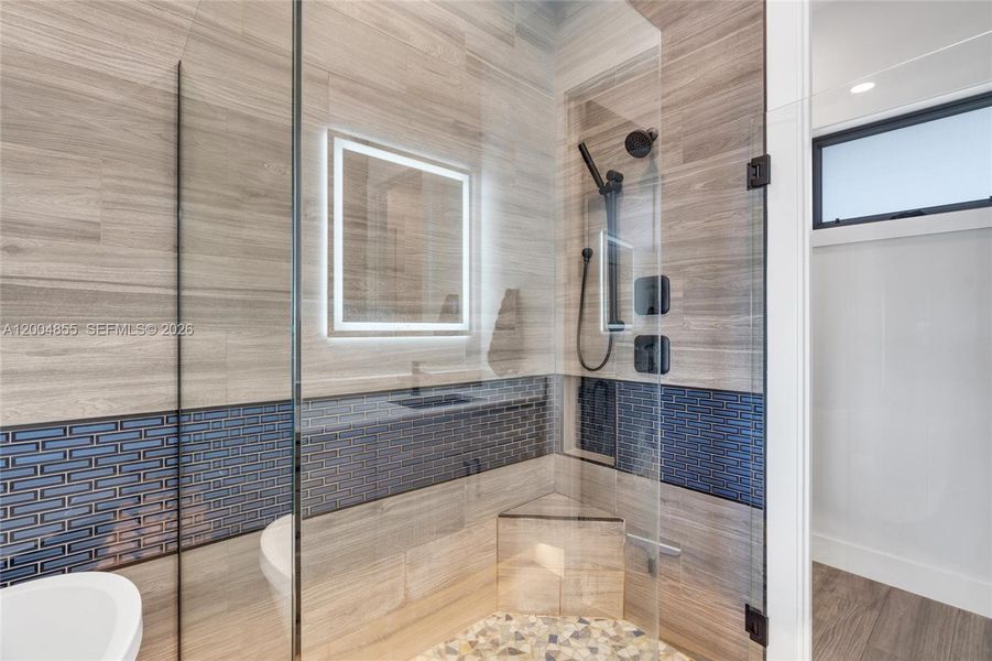 Furnished interior view inside a new home in , Cape Coral (Image 35).