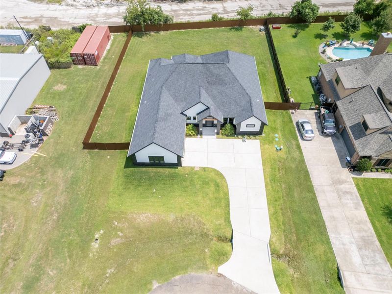 Image 36 of a home in .