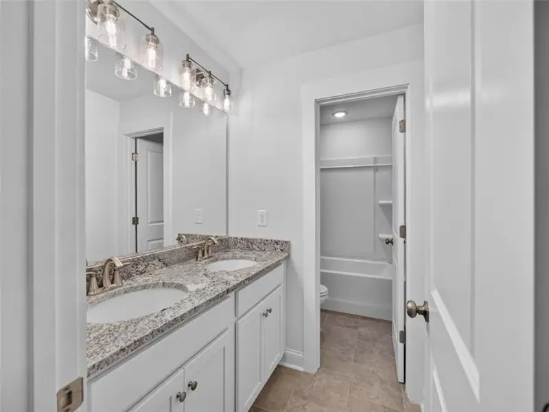 Furnished interior view inside a new home in , Dallas (Image 7).