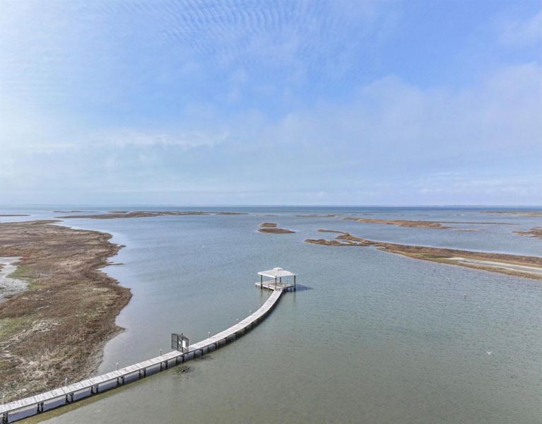 Private fishing/crabbing pier & kayak launch