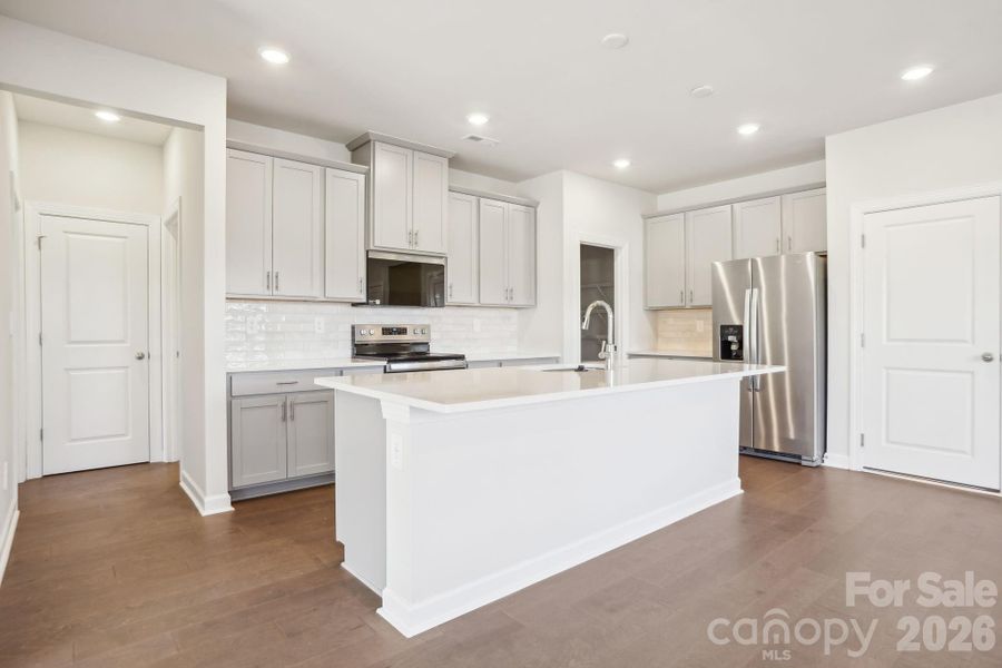 Photo is not of the actual home but is an inspirational photo of builder’s model home and may depict options, furnishings, and/or decorator features that are not included.