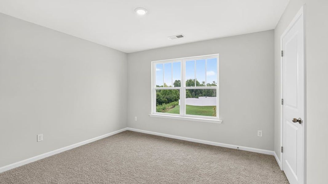 Spacious, unfurnished interior of a new home in Harrier Point, Woodruff (Image 26).