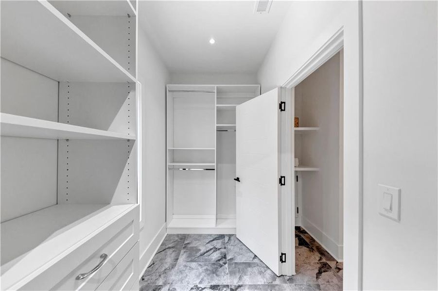 Image 50 of a home in .