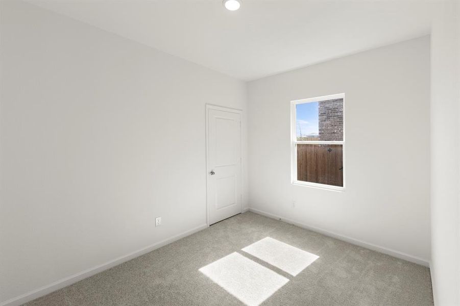 05. 2128 Meadow Park - Bed 2 05. 2128 Meadow Park - Bed 2