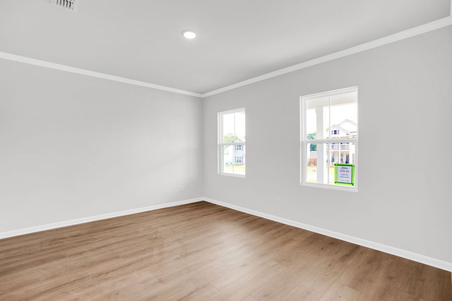 Spacious, unfurnished interior of a new home in Carriage Estates, Lexington (Image 52).