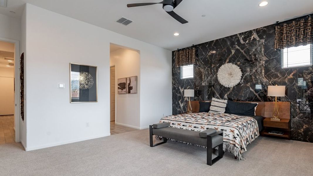 Aurora Owner's Suite