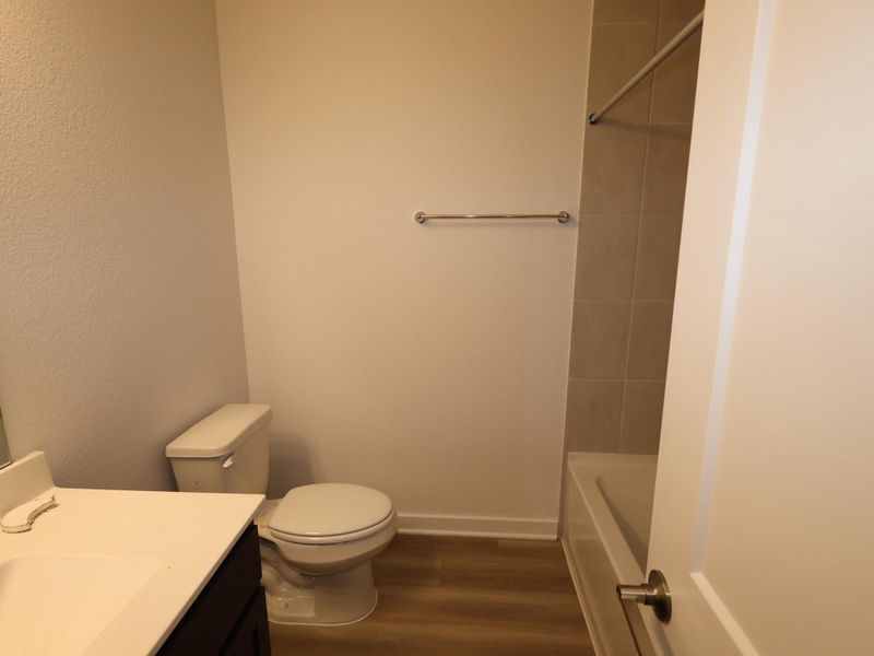 Furnished interior view inside a new home in Miller's Pond, Rosenberg (Image 7).