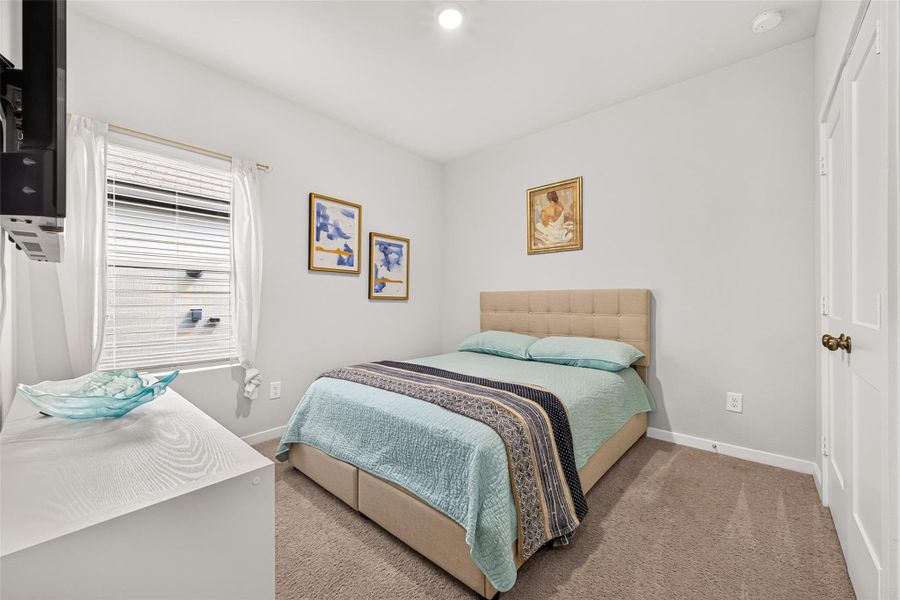 Furnished interior view inside a new home in Lexington Heights, Willis (Image 31).