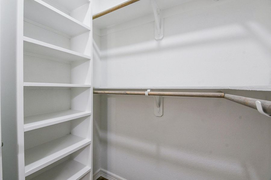 Close-up of interior finishes inside a home in , Galena Park (Image 20).