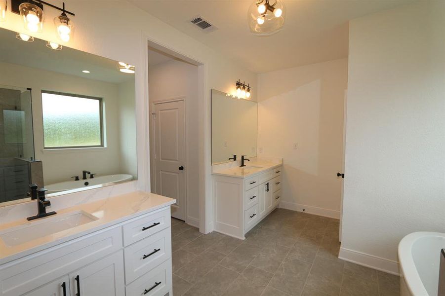 Furnished interior view inside a new home in , Tyler (Image 12).