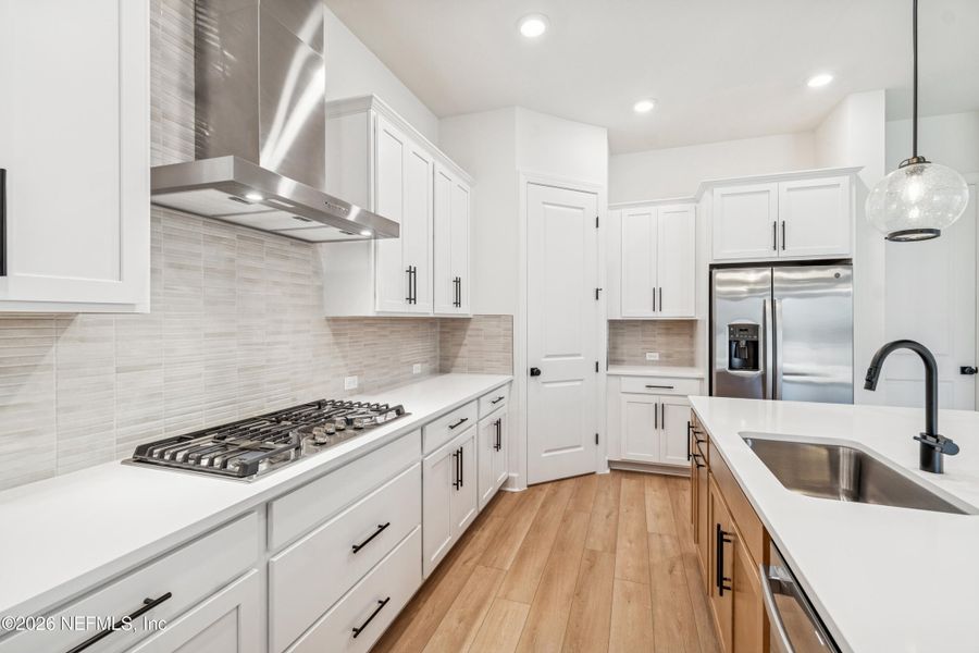 Furnished interior view inside a new home in Granville at eTown 38', Jacksonville (Image 4). Furnished interior view inside a new home in Granville at eTown 38', Jacksonville (Image 4).