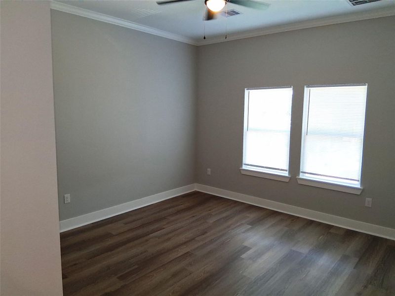 3RD BEDROOM WITH A FULL BATHROOM 3RD BEDROOM WITH A FULL BATHROOM