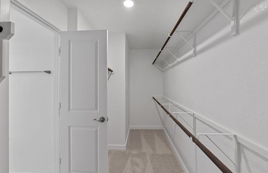 Spacious, unfurnished interior of a new home in Santa Rita Ranch, Liberty Hill (Image 15). Spacious, unfurnished interior of a new home in Santa Rita Ranch, Liberty Hill (Image 15).