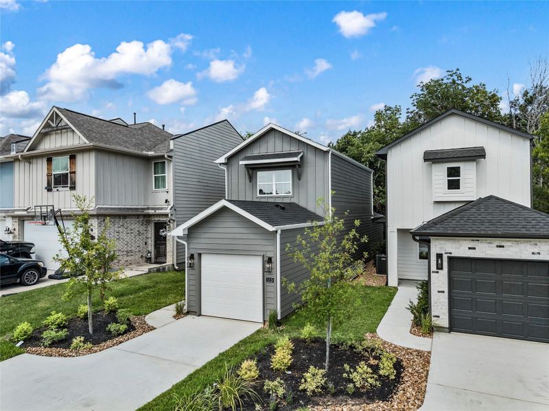 Front exterior of a new home in , Montgomery, TX, highlighting curb appeal (Image 27).