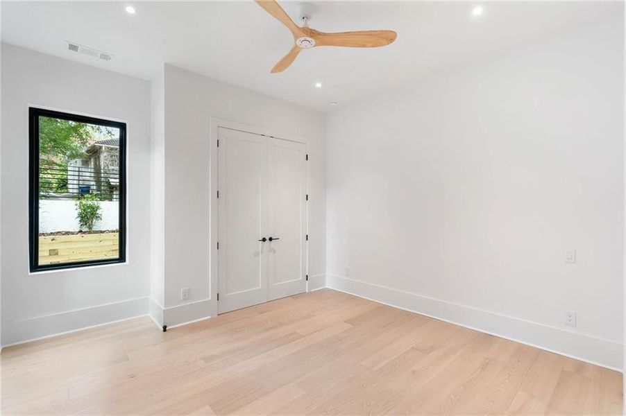 Spacious, unfurnished interior of a new home in , Atlanta (Image 21). Spacious, unfurnished interior of a new home in , Atlanta (Image 21).