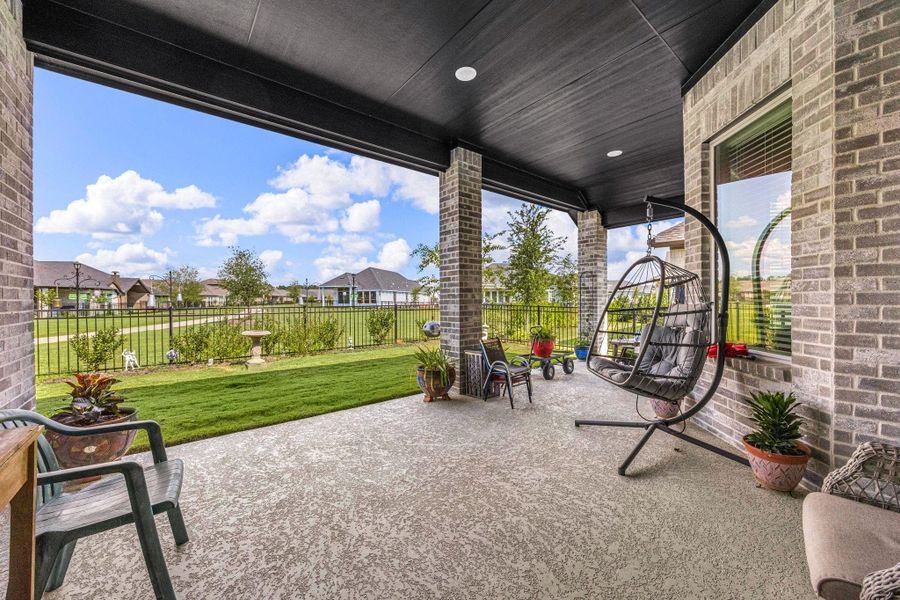 Extended patio with no rear or side neighbors