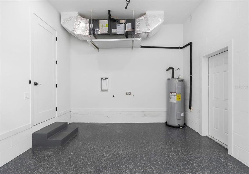 Image 40 of a home in .