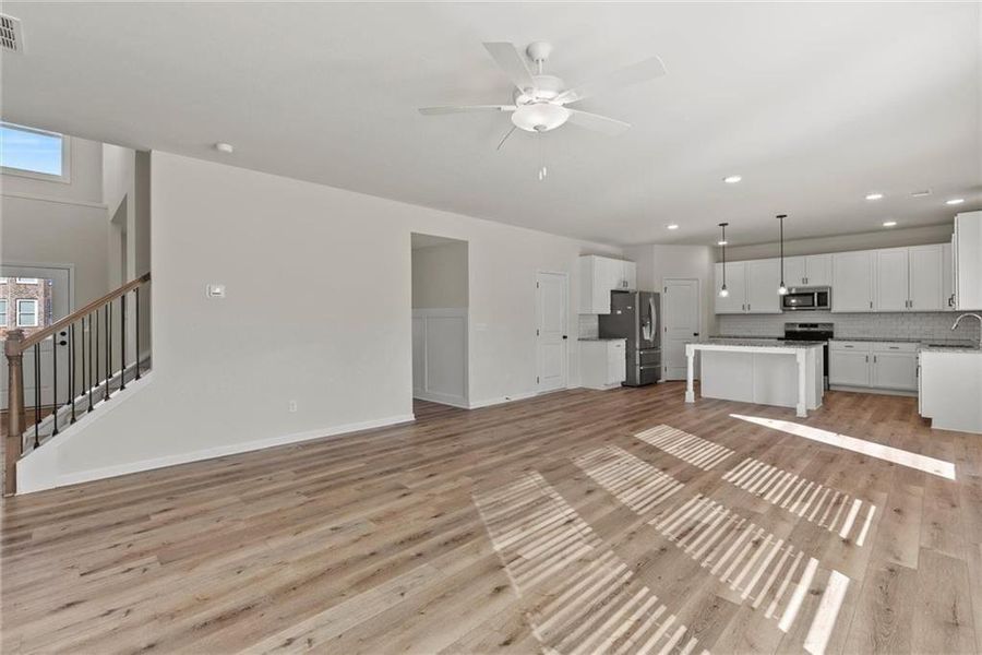Spacious, unfurnished interior of a new home in , Auburn (Image 20).