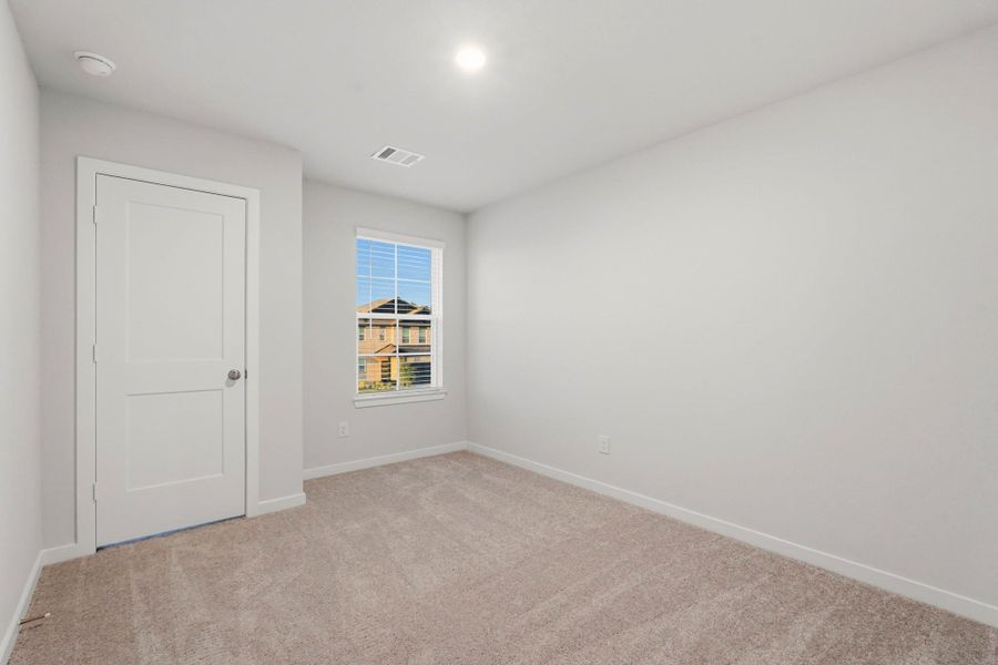 Spacious, unfurnished interior of a new home in Reveille Estates, Bryan (Image 23).