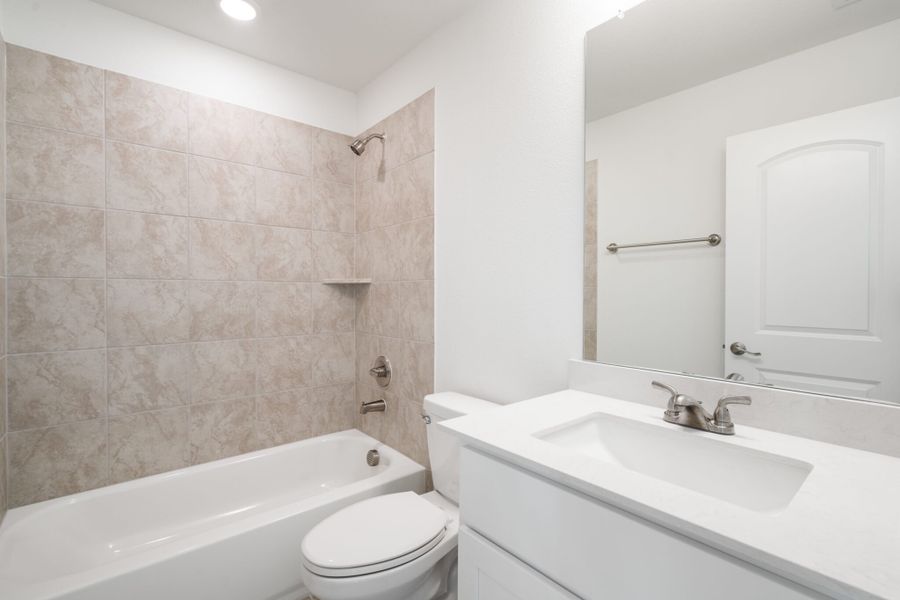 Furnished interior view inside a new home in Reunion, Rhome (Image 14).