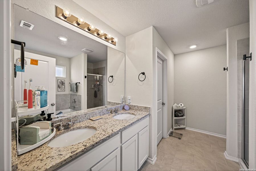 Furnished interior view inside a new home in Copper Canyon, Bulverde (Image 10). Furnished interior view inside a new home in Copper Canyon, Bulverde (Image 10).