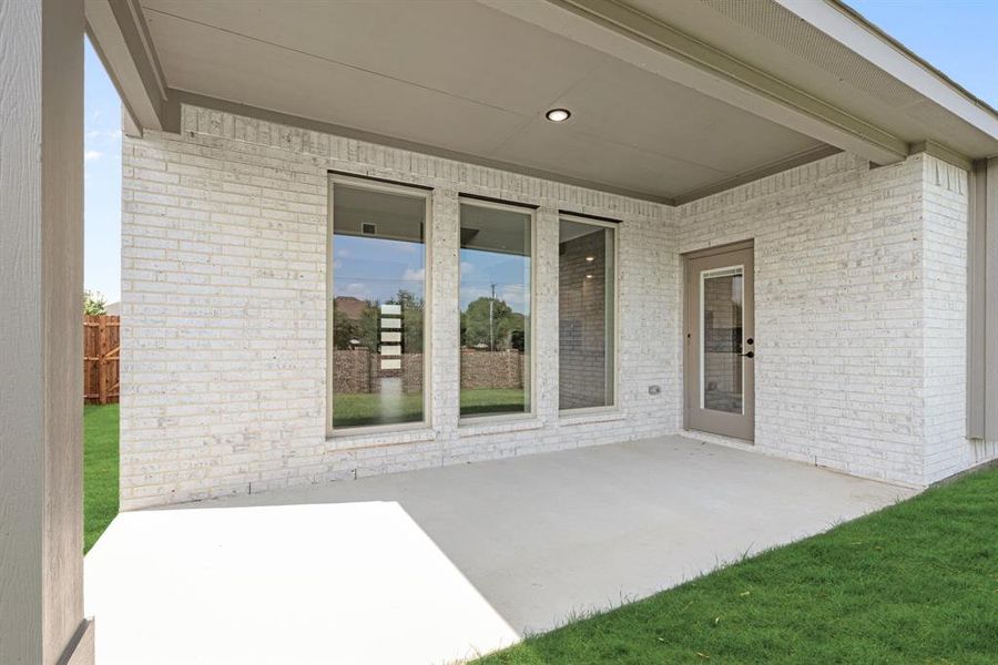 Spacious, unfurnished interior of a new home in Trees Farm, DeSoto (Image 35). Spacious, unfurnished interior of a new home in Trees Farm, DeSoto (Image 35).