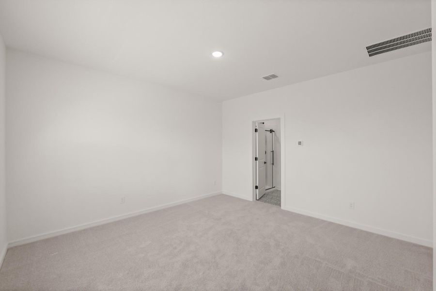Spacious primary suite